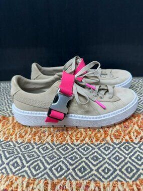 Puma Fenty X Platform Trace Buckle Sneakers Woman's Size 9